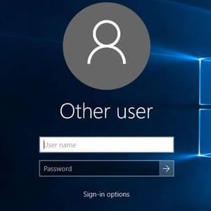 Cómo ocultar usuarios en la pantalla de login de Windows 10 (y cómo poder entrar con ellos)